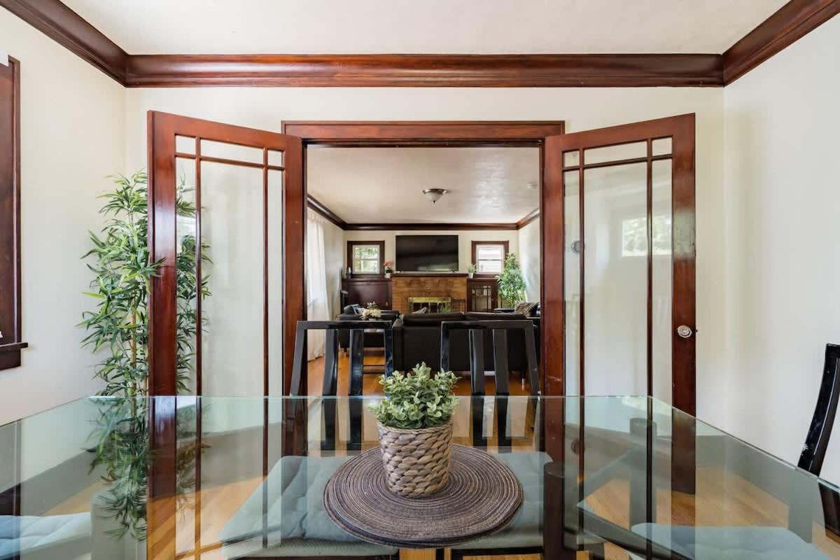 Collection - Charming & Spacious 5br In Se Holiday home *